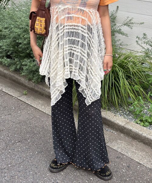 HELLO.SANFRANCISCO(ハローサンフランシスコ)の「【HELLO.SANFRANCISCO/ハローサンフランシスコ】アソート柄フロッキープリントフレアパンツ(その他パンツ・レディース・ブラック/ホワイト/ブラック系その他/ホワイト系その他・MEDIUM/SMALL)」の20枚目の写真