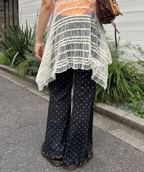 HELLO.SANFRANCISCO(ハローサンフランシスコ)の「【HELLO.SANFRANCISCO/ハローサンフランシスコ】アソート柄フロッキープリントフレアパンツ(その他パンツ・レディース・ブラック/ホワイト/ブラック系その他/ホワイト系その他・MEDIUM/SMALL)」の9枚目の写真