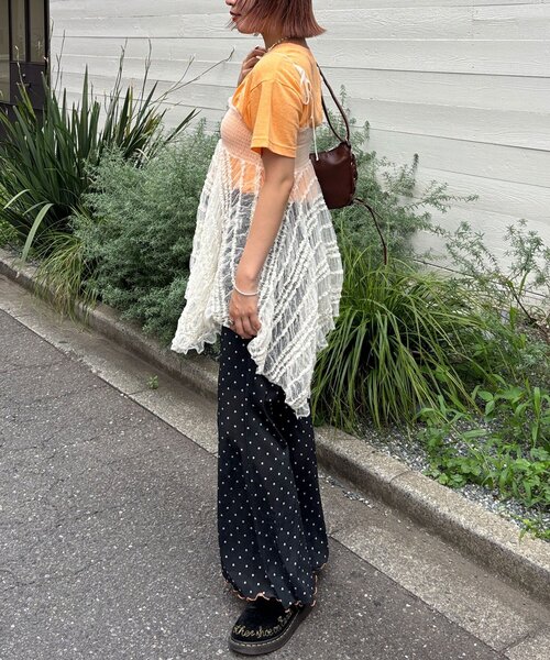 HELLO.SANFRANCISCO(ハローサンフランシスコ)の「【HELLO.SANFRANCISCO/ハローサンフランシスコ】アソート柄フロッキープリントフレアパンツ(その他パンツ・レディース・ブラック/ホワイト/ブラック系その他/ホワイト系その他・MEDIUM/SMALL)」の11枚目の写真