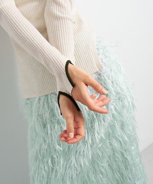 LANVIN en Bleu（ランバンオンブルー）の「カラーポイントクルーネックリブニット（ニット/セーター・レディース・オフホワイト/チャコールグレー/レッド・38）」の21枚目の写真