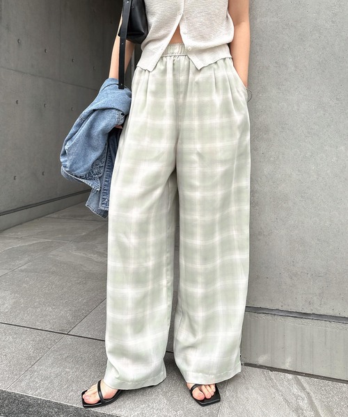 andme(アンドミー)の「【新色追加】イージーケアチェックワイドパンツ(その他パンツ・レディース・ブラック/ベージュ/グリーン・L/M)」の3枚目の写真