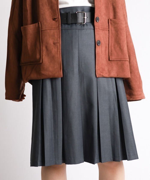 Vini（ヴィニ）の「【Vini】ベルト付き クラシックプリーツスカート（スカート・レディース・ブラック/グレー・S/M/L）」の8枚目の写真