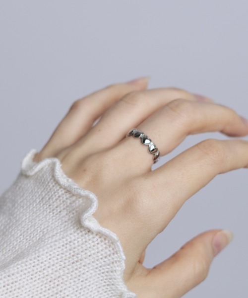 Vini(ヴィニ)の「ハート メタル リング(リング・レディース・シルバー/シルバー系その他/シルバー系その他2・FREE)」の6枚目の写真