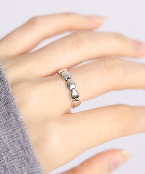 Vini(ヴィニ)の「ハート メタル リング(リング・レディース・シルバー/シルバー系その他/シルバー系その他2・FREE)」の10枚目の写真