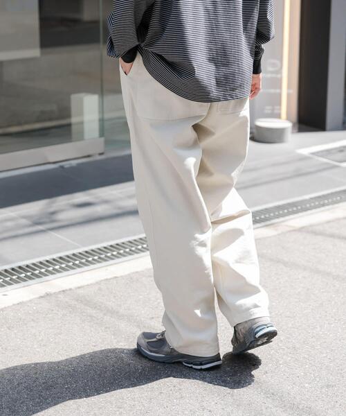 FORK&SPOON（フォークアンドスプーン）の「FORK&SPOON　ガーメントダイツイルダブルニーパンツ（その他パンツ・メンズ・アイボリー/チャコールグレー・4/5）」の13枚目の写真