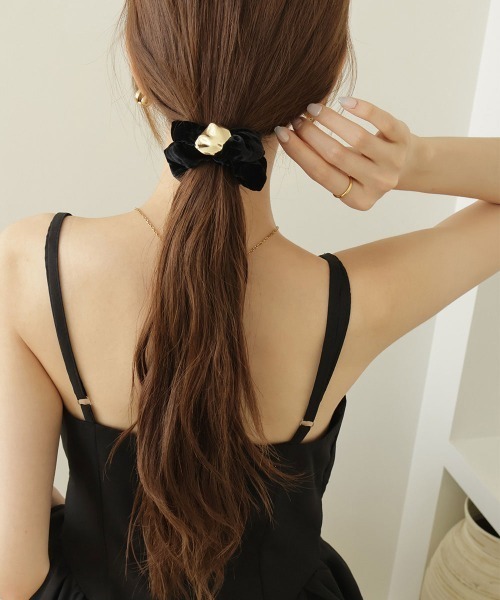 CEMONEMO（セモネモ）の「ゴールド モチーフ ベロア シュシュ（シュシュ・レディース・その他1/その他2/その他3・FREE）」の19枚目の写真