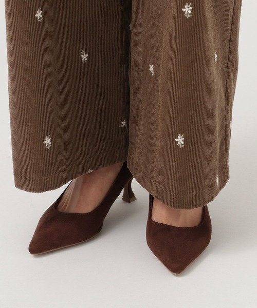 BAYFLOW（ベイフロー）の「[トレンドライク]刺繍コーデュロイパンツ（その他パンツ・レディース・ネイビー/ブラウン・SMALL/MEDIUM）」の15枚目の写真