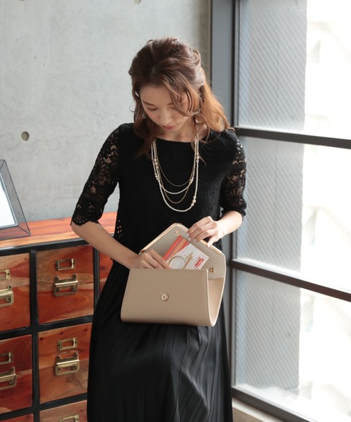 Cupid Heart(キューピッドハート)の「【Cupid Heart】結婚式用!合皮クラッチbag(クラッチバッグ・レディース・ブラック/ベージュ/シルバー・MEDIUM)」の10枚目の写真