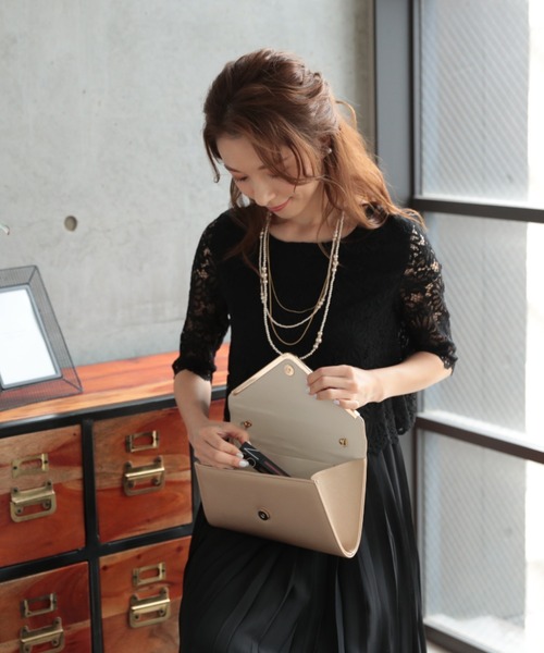 Cupid Heart(キューピッドハート)の「【Cupid Heart】結婚式用!合皮クラッチbag(クラッチバッグ・レディース・ブラック/ベージュ/シルバー・MEDIUM)」の16枚目の写真