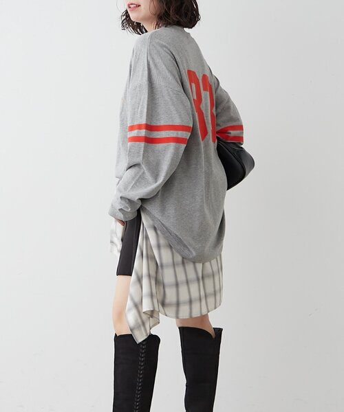 NUNIFE（ユニフィー）の「【NUNIFE】袖ラインナンバリングBIGTシャツ（Tシャツ/カットソー・レディース・オフホワイト/トップグレー/スミクロ・FREE）」の7枚目の写真