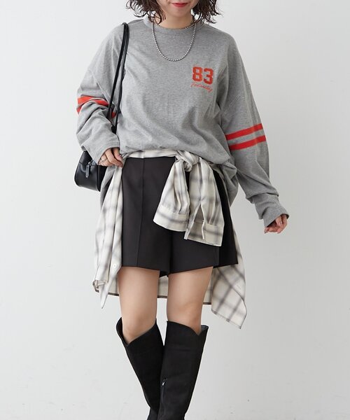 NUNIFE（ユニフィー）の「【NUNIFE】袖ラインナンバリングBIGTシャツ（Tシャツ/カットソー・レディース・オフホワイト/トップグレー/スミクロ・FREE）」の11枚目の写真