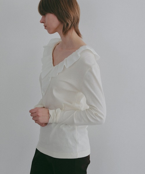 2WAY FRILL NECK CUT TOPS（Tシャツ/カットソー）｜MANOF（マノフ）の