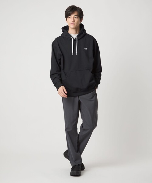 THE NORTH FACE(ザノースフェイス)の「<THE NORTH FACE>スモール ロゴ スウェット フーディ(パーカー・メンズ・ブラック/グレー系・M/XL/L)」の4枚目の写真