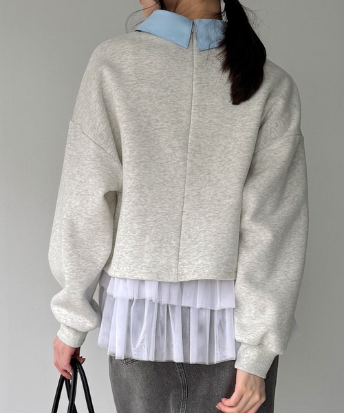 JUNOAH（ジュノア）の「襟付きレイヤード風スウェット＋レイヤード用チュールフリルキャミset（スウェット・レディース・オートミール/ブラック/アイボリー・SMALL/MEDIUM/LARGE）」の18枚目の写真