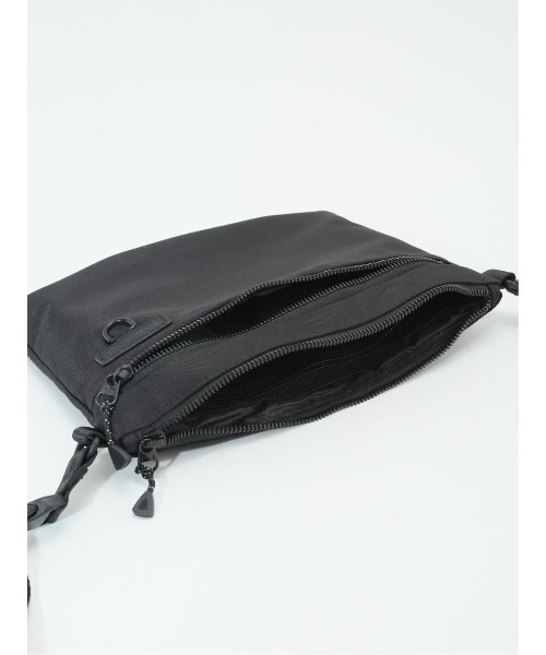 m.f.editorial（エムエフエディトリアル）の「【軽量】ツイル サコッシュ（ショルダーバッグ・メンズ・ブラック・FREE）」の15枚目の写真