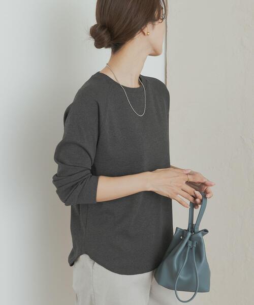 URBAN RESEARCH DOORS（アーバンリサーチドアーズ）の「『一部WEB限定カラー』ソフトフライスプルオーバー（Tシャツ/カットソー・レディース・ブラウン/チャコールグレー/ブラック/ライトベージュ・MEDIUM）」の7枚目の写真