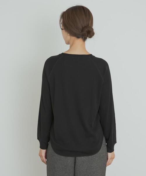 URBAN RESEARCH DOORS(アーバンリサーチドアーズ)の「『一部WEB限定カラー』ソフトフライスプルオーバー(Tシャツ/カットソー・レディース・ブラウン/チャコールグレー/ブラック/ライトベージュ・MEDIUM)」の7枚目の写真