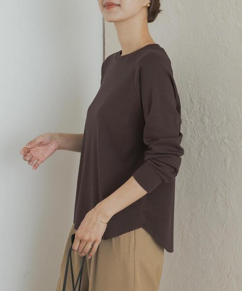 URBAN RESEARCH DOORS(アーバンリサーチドアーズ)の「『一部WEB限定カラー』ソフトフライスプルオーバー(Tシャツ/カットソー・レディース・ブラウン/チャコールグレー/ブラック/ライトベージュ・MEDIUM)」の14枚目の写真