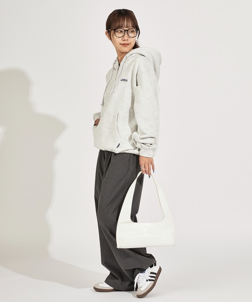 THOUSAND MILE（サウザンドマイル）の「THOUSAND MILE/サウザンドマイル HALF ZIP PARKER スウェット生地 ブランドロゴ ハーフジップパーカー（パーカー・メンズ・チャコール/ネイビー/ブラック/ライトグレー・XS/M/XL/L）」の10枚目の写真