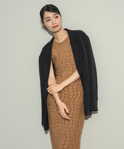 NEUNA（ヌナ）の「オーバーサイズテーラードジャケット（テーラードジャケット・レディース・ブラック/グレー/ブラウン・FREE）」の11枚目の写真