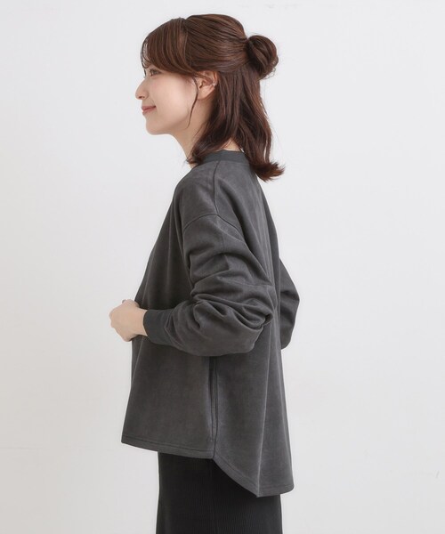 SHOO・LA・RUE（シューラルー）の「【S-LL】柔らかくて軽い さっと羽織れるフェイクスエードブルゾン【CIRCRIC】（カーディガン/ボレロ・レディース・ブラウン系/チャコールグレー・01/02/03/04）」の4枚目の写真