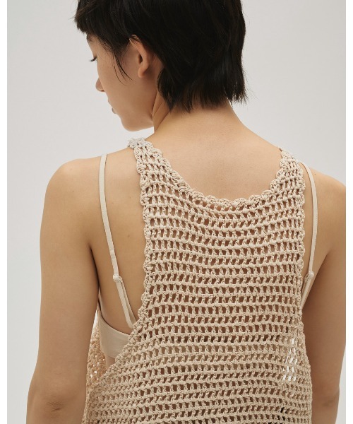 TODAYFUL(トゥデイフル)の「Scallop Knit Tanktop(タンクトップ・レディース・レッド/ブラック/アイボリー・FREE)」の4枚目の写真