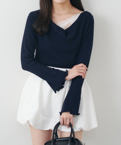 mline（エムライン）の「[mline]【新色BLK登場！】レースレイヤード オフショルニット（ニット/セーター・レディース・ネイビー/ピンク/グレー/アイボリー/ブラック・FREE）」の4枚目の写真