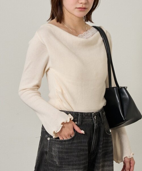 mline（エムライン）の「[mline]【新色BLK登場！】レースレイヤード オフショルニット（ニット/セーター・レディース・ネイビー/ピンク/グレー/アイボリー/ブラック・FREE）」の2枚目の写真