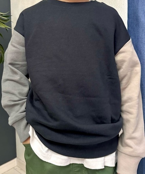 Right-on（ライトオン）の「【Refurbish】袖配色 スウェットプルオーバー (カラフル / 個性的 / アクセント / 子供服 / 快適)（スウェット・キッズ・ブラック/ベージュ/ブルー/オフホワイト・110/120/130/140/150/160）」の22枚目の写真