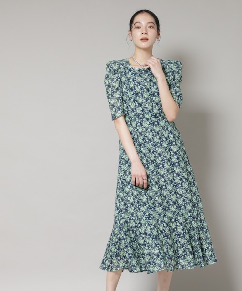 troisiemeCHACO(トロワズィエムチャコ)の「troisieme chaco/CUT JACQUARD PRINT ワンピース(ワンピース・レディース・ベージュ/グリーン・38)」の16枚目の写真