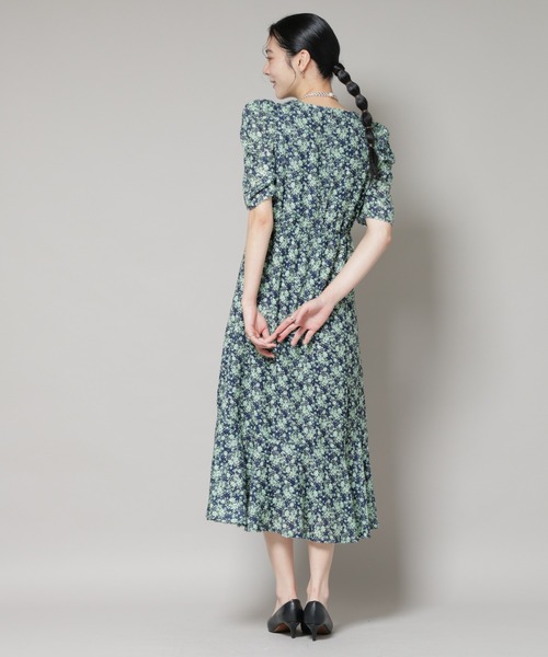 troisiemeCHACO(トロワズィエムチャコ)の「troisieme chaco/CUT JACQUARD PRINT ワンピース(ワンピース・レディース・ベージュ/グリーン・38)」の19枚目の写真