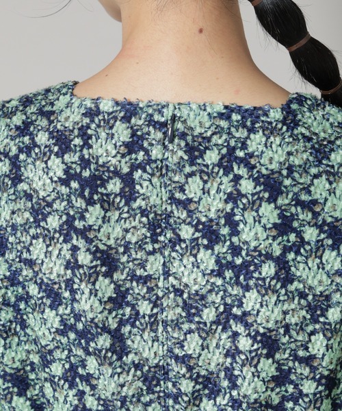 troisiemeCHACO(トロワズィエムチャコ)の「troisieme chaco/CUT JACQUARD PRINT ワンピース(ワンピース・レディース・ベージュ/グリーン・38)」の5枚目の写真