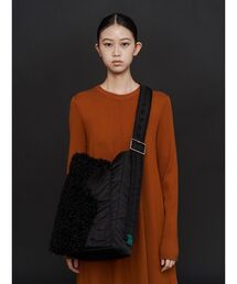 【未使用品】UN3D. SIDE SQUARE MULE ブラック×グリーン 未使用品】UN3D. SIDE SQUARE MULE ブラック×グリーン