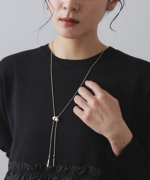 OPAQUE.CLIP（オペークドットクリップ）の「パール調ビジュースライドネックレス（ネックレス・レディース・ゴールド/シルバー・00）」の6枚目の写真