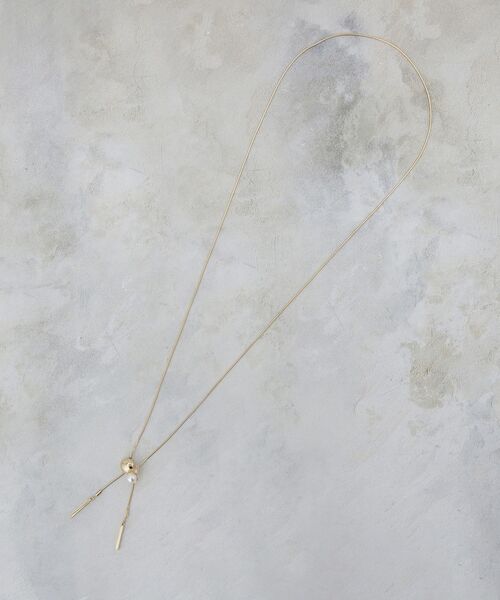 OPAQUE.CLIP（オペークドットクリップ）の「パール調ビジュースライドネックレス（ネックレス・レディース・ゴールド/シルバー・00）」の8枚目の写真