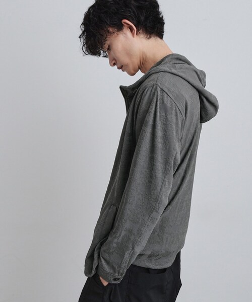 tk.TAKEO KIKUCHI（ティーケータケオキクチ）の「ジャカードジップパーカー（パーカー・メンズ・ダークブラウン/ブラック/グレー・02/03/04）」の4枚目の写真