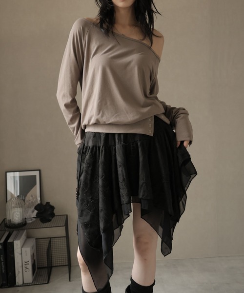 Ulysses（ユリシス）の「裾アシメデザインミニスカート（スカート・レディース・ブラウン/ダークグレー/ブラック・F）」の19枚目の写真