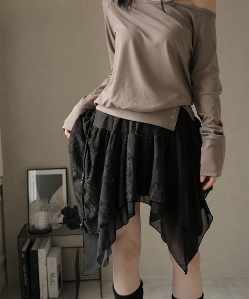 Ulysses（ユリシス）の「裾アシメデザインミニスカート（スカート・レディース・ブラウン/ダークグレー/ブラック・F）」の20枚目の写真