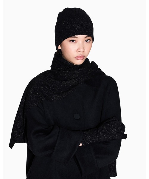 ARMANI EXCHANGE(アルマーニエクスチェンジ)の「【A|X アルマーニ エクスチェンジ】<ZOZO限定>AXロゴ ニット帽(ニットキャップ/ビーニー・レディース・グレー/ブラック・FREE)」の2枚目の写真