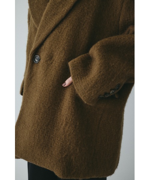 HeRIN.CYE（ヘリンドットサイ）の「Shaggy big jacket　　シャギービッグジャケット（その他アウター・レディース・ブラウン/ベージュ/ライトピンク・38/36）」の4枚目の写真