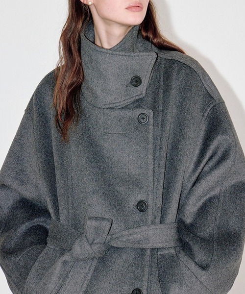 スタンドカラー ウエストベルト付き ウールハーフコート FD25W035