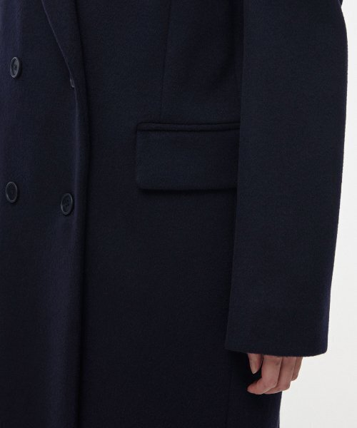MUSINSA STANDARD WOMAN(ムシンサスタンダードウーマン)の「レディースカシミアブレンドダブルチェスターロングコート【ネイビー】(チェスターコート・レディース・その他・SMALL/MEDIUM/LARGE/X-SMALL)」の6枚目の写真