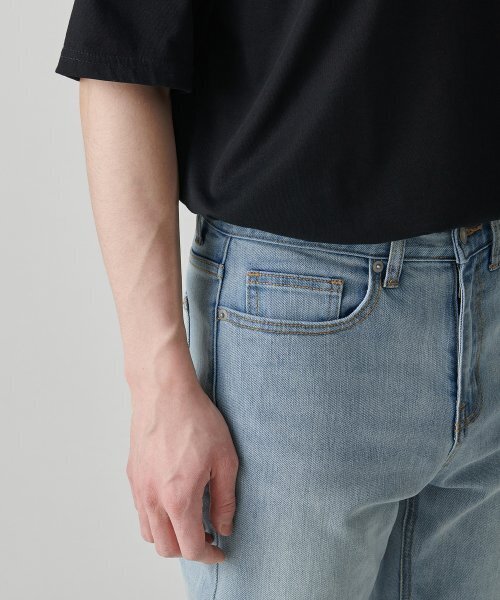 MUSINSA STANDARD（ムシンサスタンダード）の「KIPAS スリムクロップデニムパンツ[スカイブルー]（デニムパンツ・メンズ・その他・34/32/31/26/27/28）」の4枚目の写真