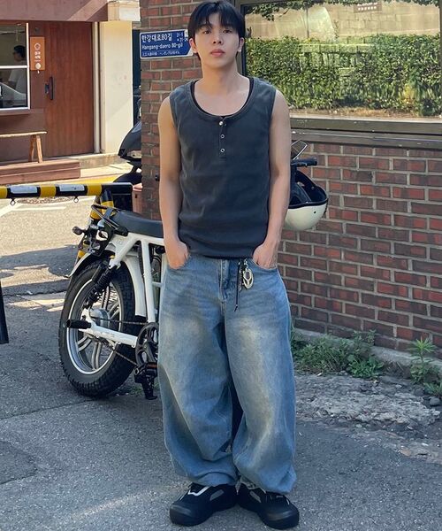 SCALLYWAG（スカリーワグ）の「Swing Balloon Fit Denim [Indigo]（デニムパンツ・レディース・その他・LARGE/X-LARGE/SMALL/MEDIUM）」の17枚目の写真