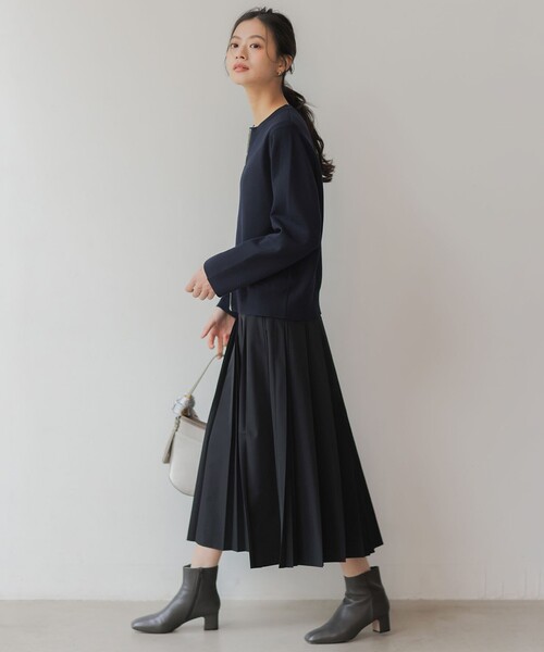 J.PRESS(ジェイプレス)の「INTERLOCK ニット ブルゾン(ブルゾン・レディース・ベージュ系/ネイビー系/ブラウン系・T13/T15)」の5枚目の写真