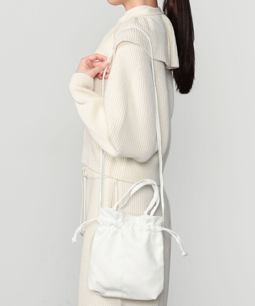 Bshop(ビショップ)の「eunoia | 2WAY クロスバッグ CREAM WOMEN(ショルダーバッグ・レディース・クリーム・ONE)」の1枚目の写真