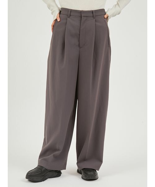 emmi(エミ)の「タックワイドパンツ(その他パンツ・レディース・ダークグレー/ブラウン/オリーブ・0/1)」の5枚目の写真