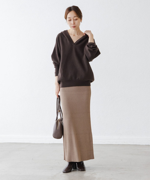 Noble(ノーブル)の「《追加2》リブニットタイトスカート(スカート・レディース・ブラック/ホワイト系その他/ベージュ/チャコールグレー/モカ・FREE)」の17枚目の写真