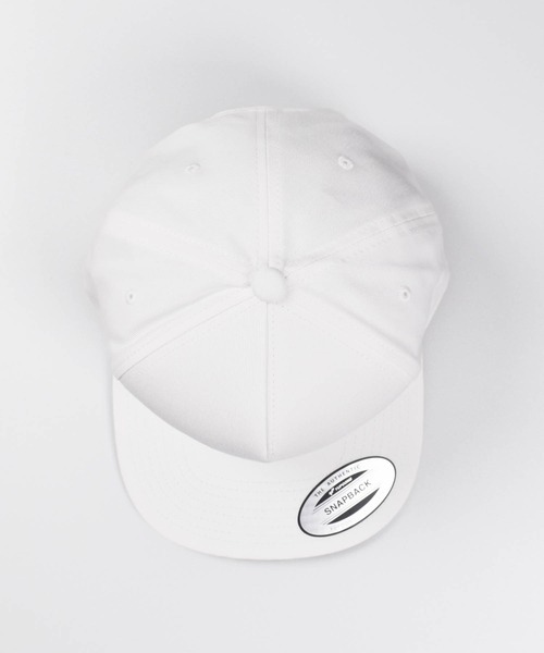 FLEXFIT（フレックスフィット）の「【PH3】【FLEXFIT/フレックスフィット】YUPOONG 5 Panel Cotton Twill Snapback 6007（キャップ・メンズ・レッド/ホワイト/グレー・FREE）」の5枚目の写真