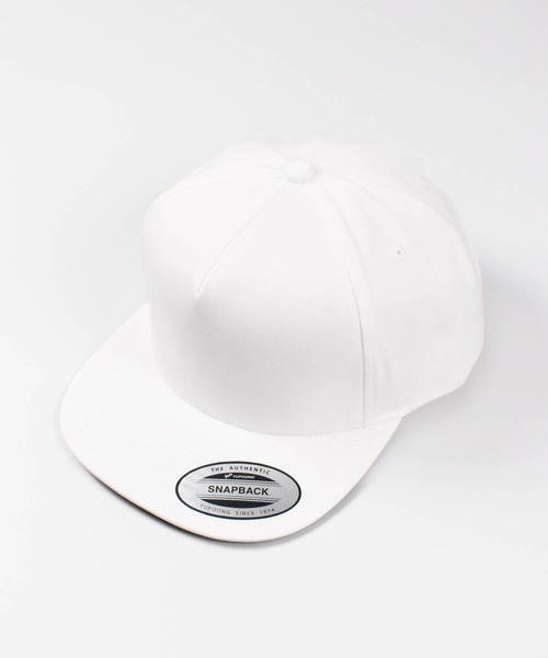 FLEXFIT（フレックスフィット）の「【PH3】【FLEXFIT/フレックスフィット】YUPOONG 5 Panel Cotton Twill Snapback 6007（キャップ・メンズ・レッド/ホワイト/グレー・FREE）」の6枚目の写真